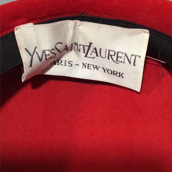 RARE Yves Saint Laurent Luxuria Wool-Felt Beret Cloche Hat, Made in Italy, Red - Picture 10 of 10